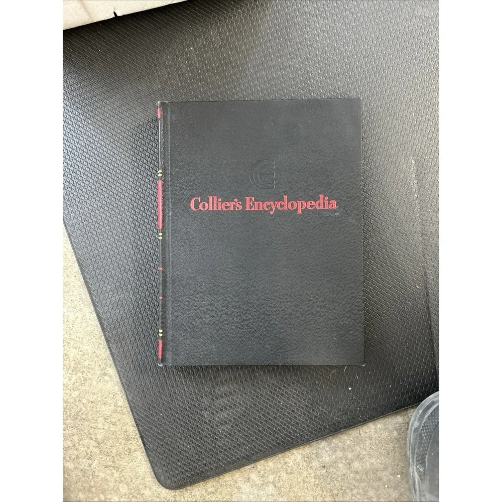 Collier's Encyclopedia Volume 10 Of 24 Volumes, Macmillan Education Company 1987